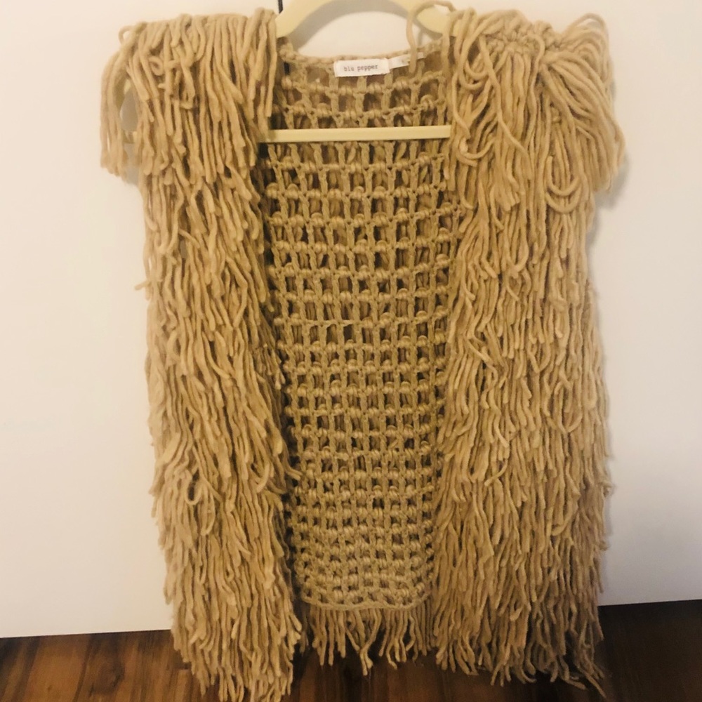 Blu Pepper sleeveless sweater